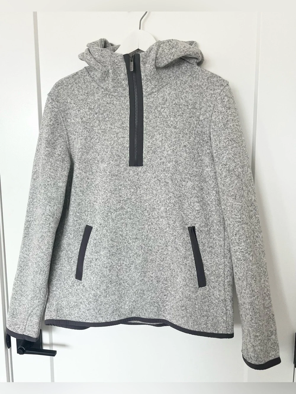 Lululemon Fleece And Thank You Pullover Hoodie Sweater Heather Gray 10 Women’s